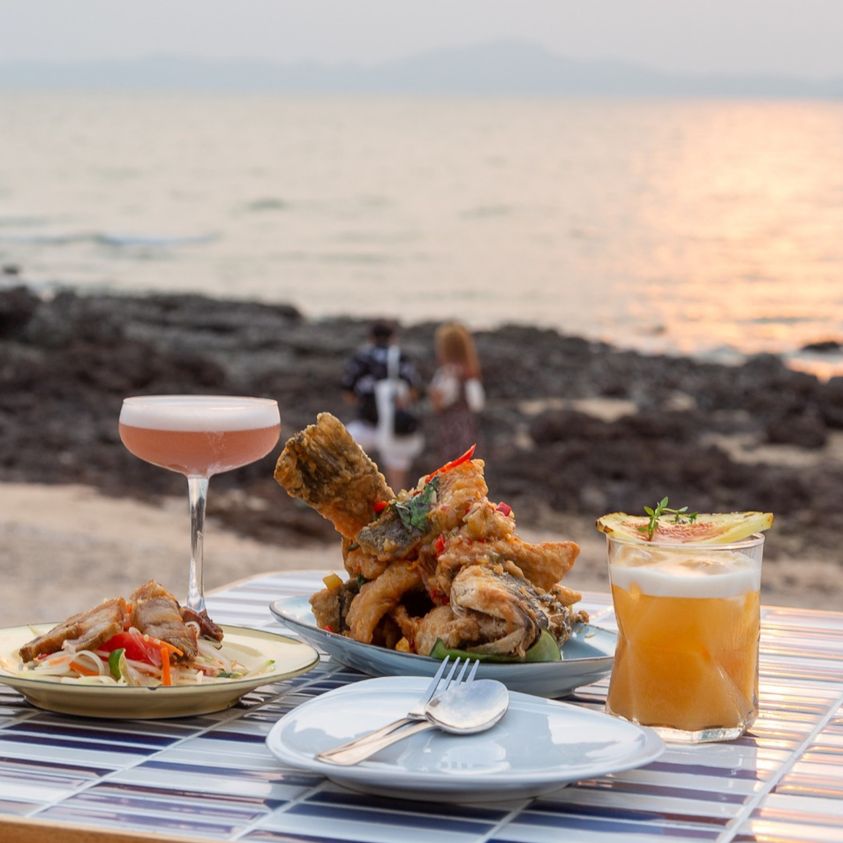 Snap, Smile & Explore: Pattaya’s Most Instagrammable Spots Tour