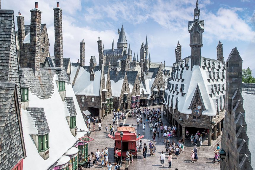 Image of Wizarding World Day Tour: Harry Potter Studio Shuttle from Tokyo