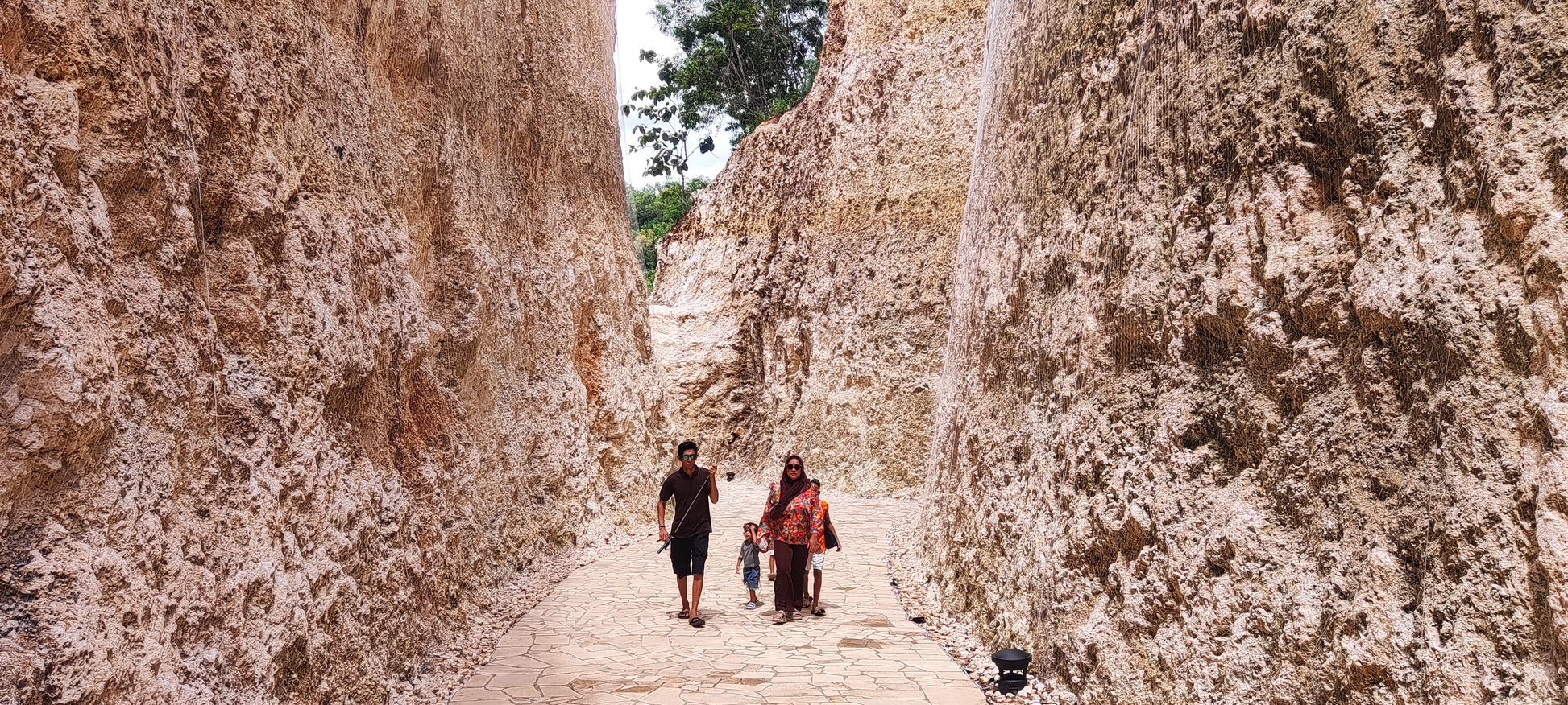 Goa Jomblang, Timang Beach, & On The Rock Day Tour