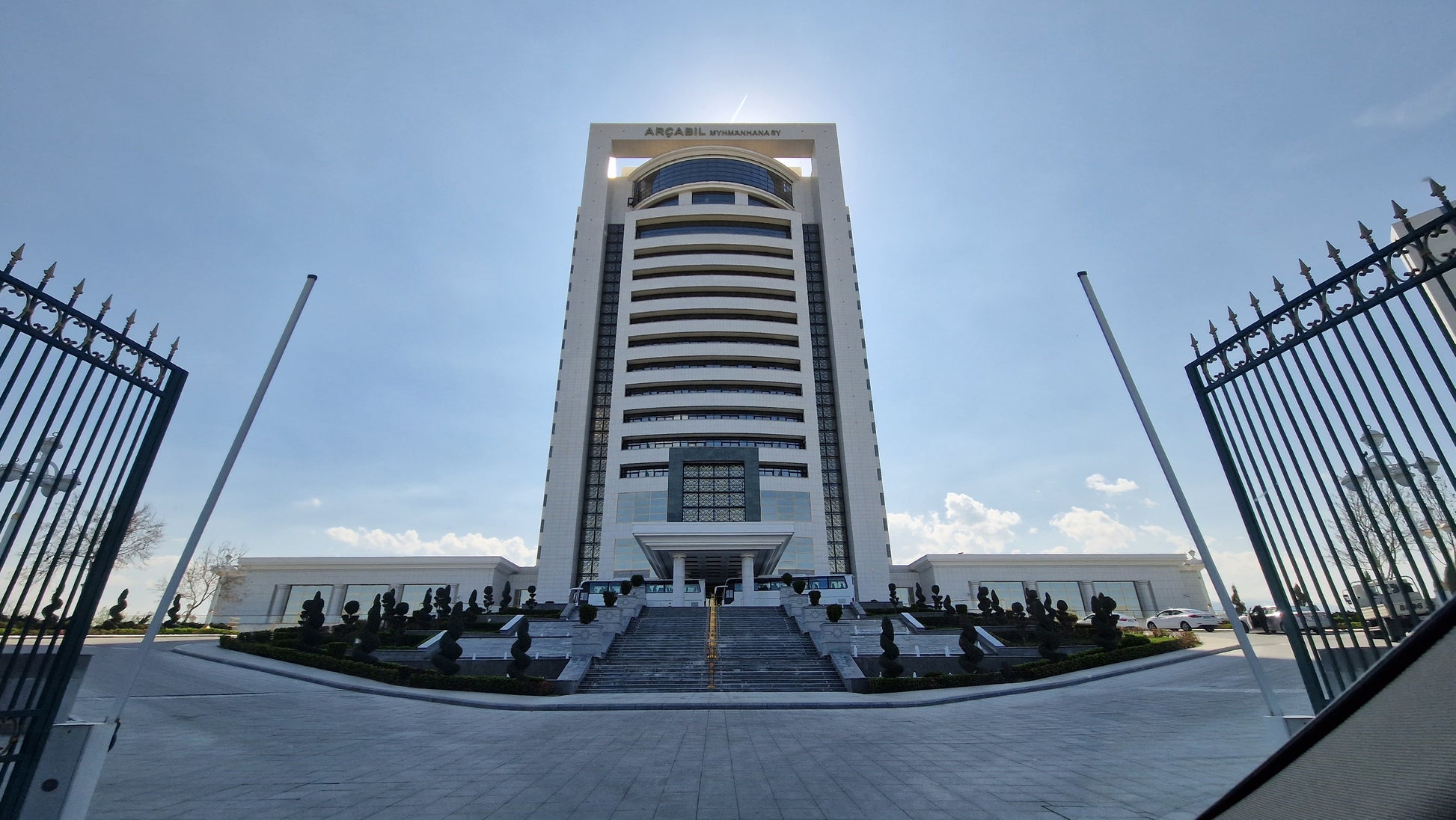Ancient Oasis & Modern Capitals: The Ultimate Central Asian Discovery