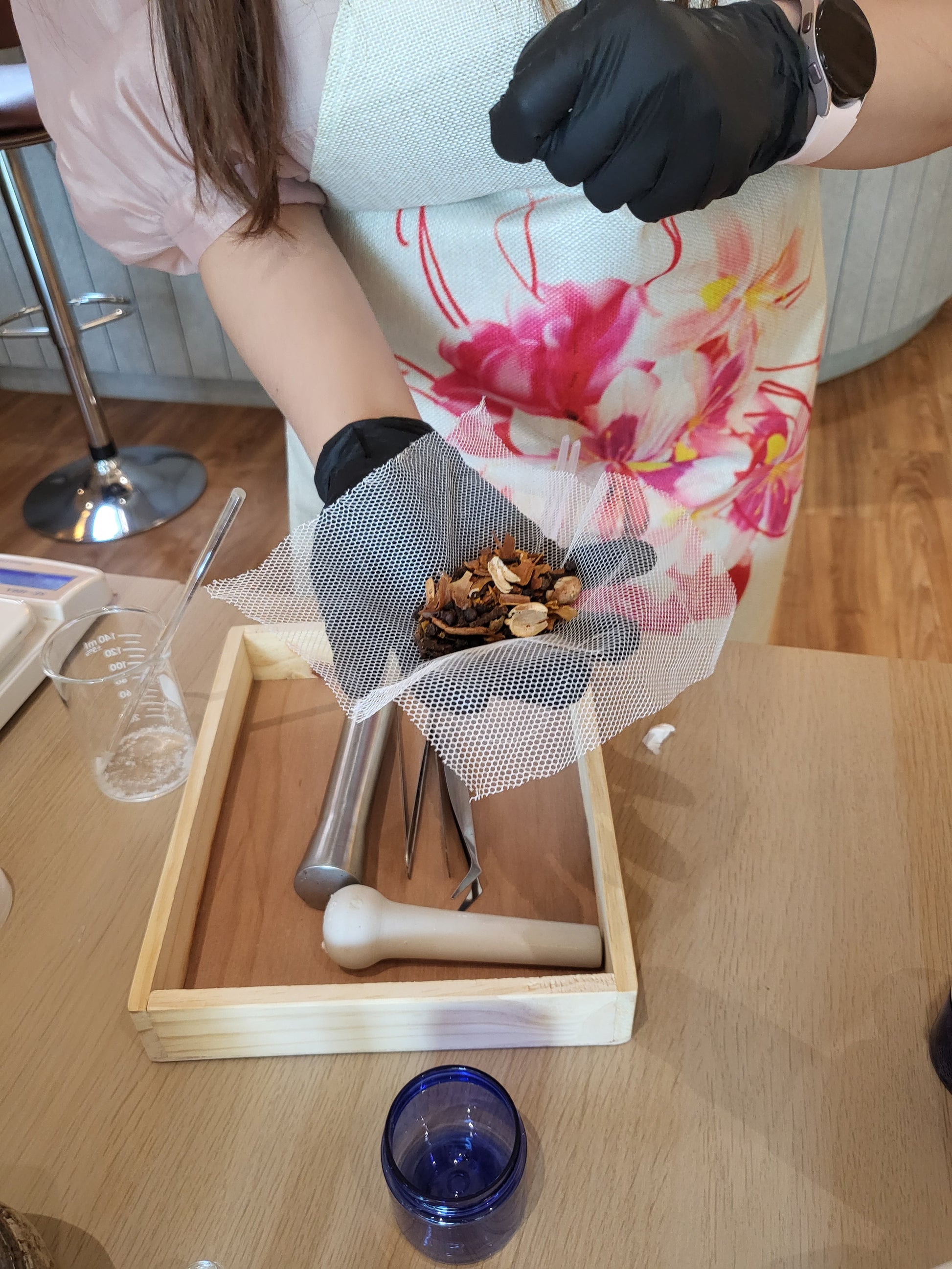 Hands-On Thai Wellness Workshop: Yadom Herbal Inhaler & Aroma Diffuser DIY
