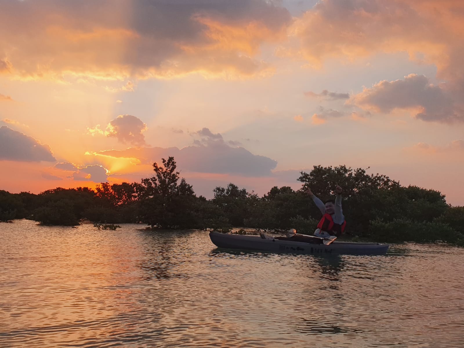 Paddle Through Paradise: Al Mafjar Mangroves Kayaking & SUP Nature Escape