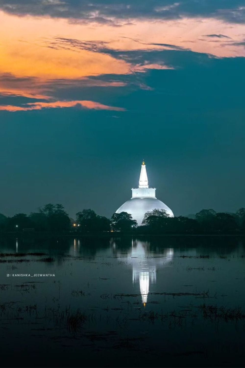 Image of Pearl of the Indian Ocean: 10-Day Sri Lanka Heritage & Nature Journey