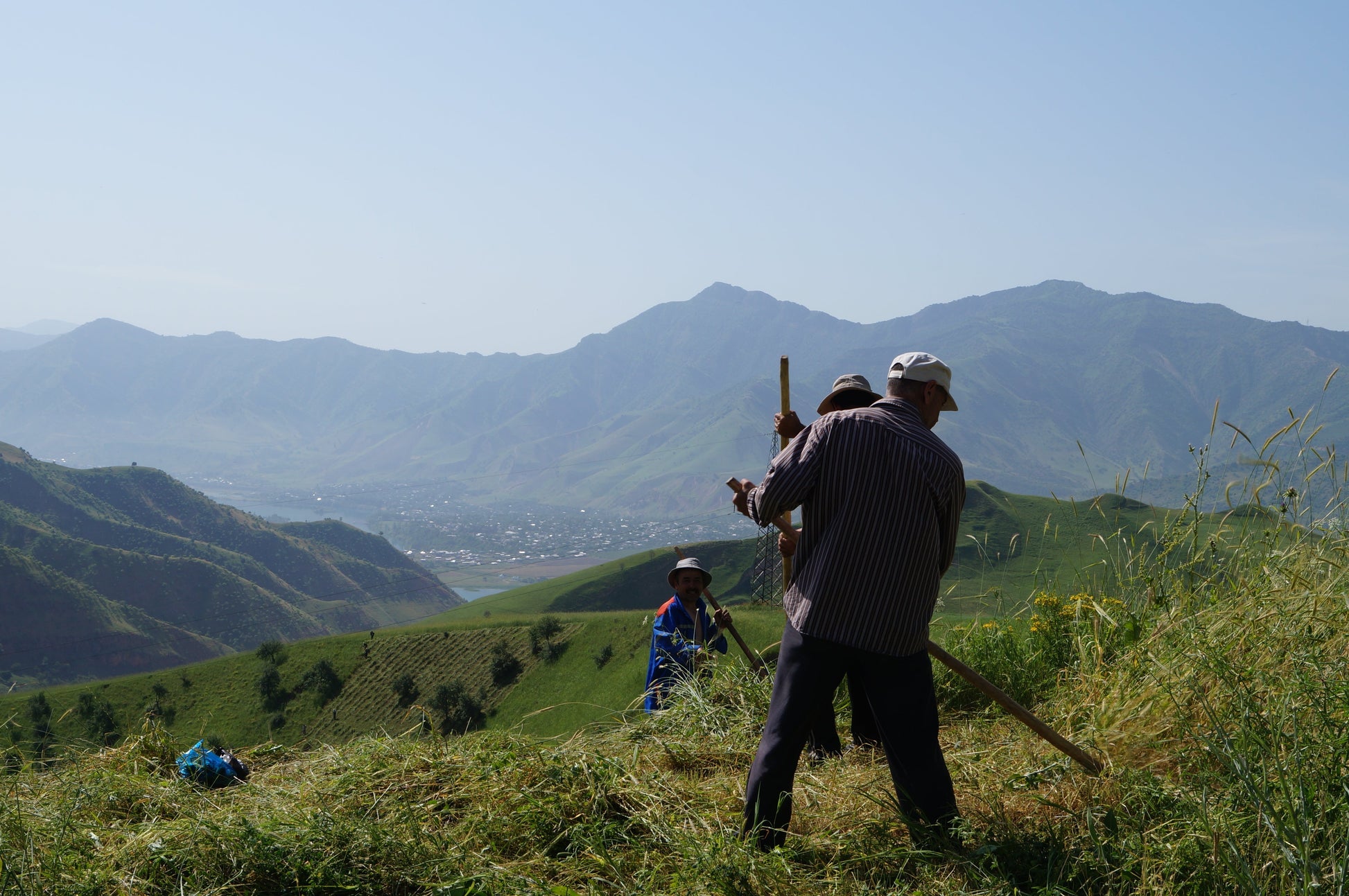 Footsteps of Tamerlane & Beyond: A 16-Day Multi-Country Expedition