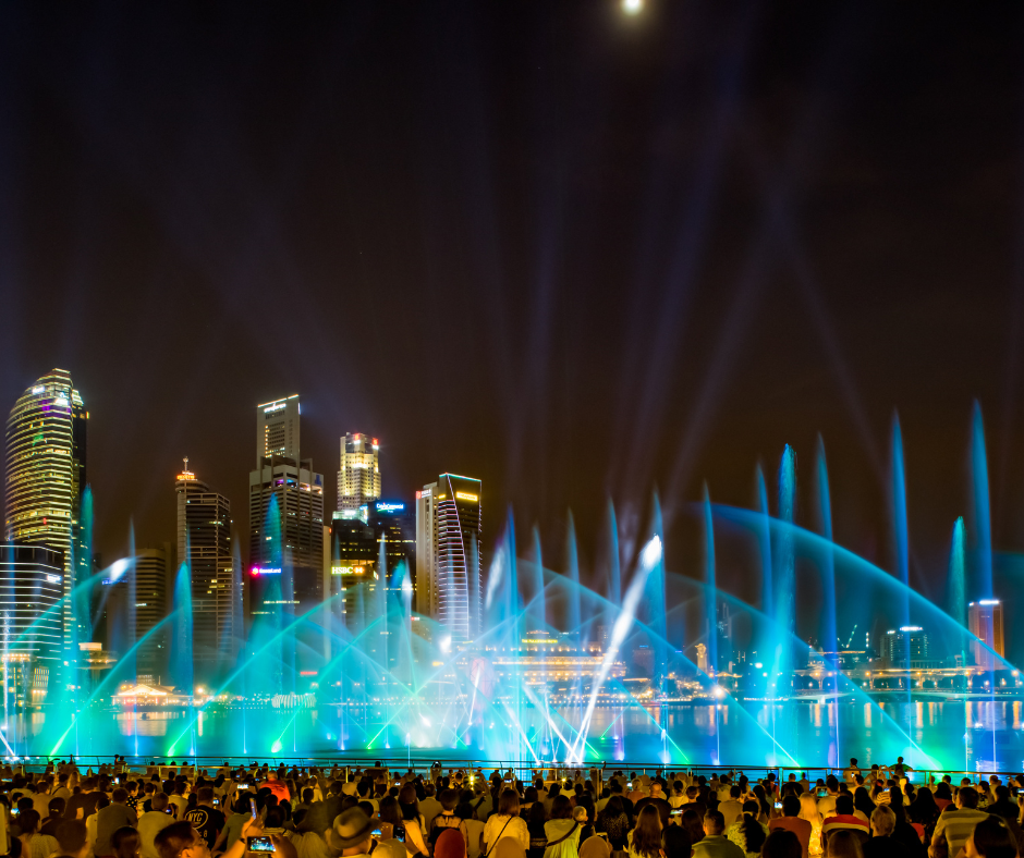 Illuminated Marina Bay: Night Walk with Spectra & Supertrees