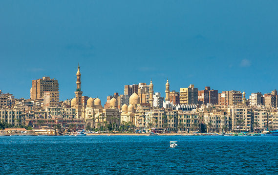 Best Alexandria Walking Tour: Corniche Sea Views & Egyptian Street Snacks