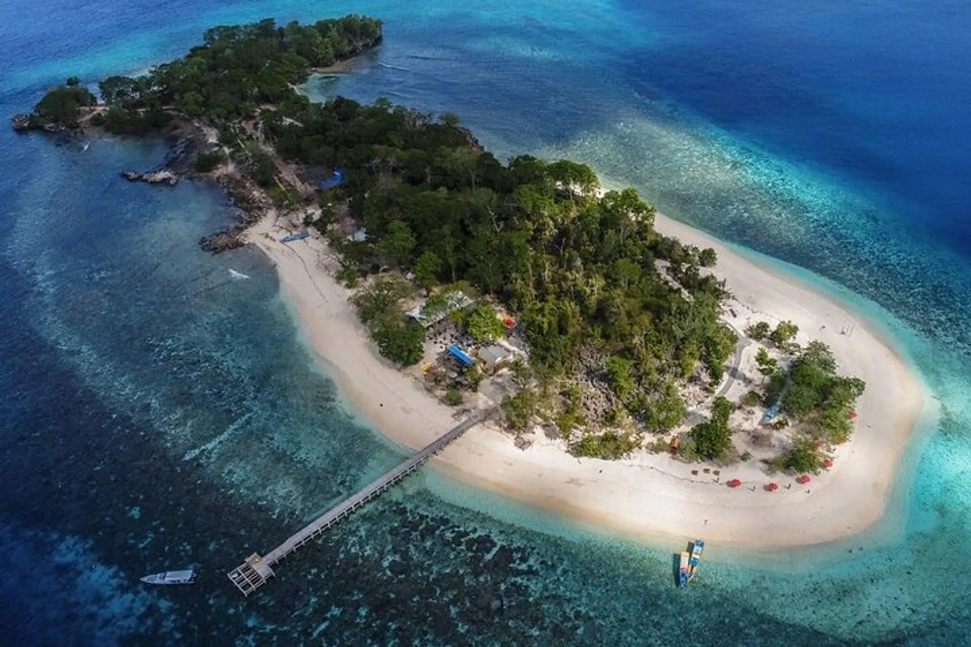 Image of 4-Day North Sulawesi Adventure: Manado City, Bunaken Diving & Likupang Beaches