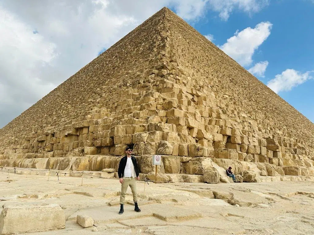 Image of Sharm to Cairo Flight Tour – Giza Pyramids, Sphinx & Khan El-Khalili