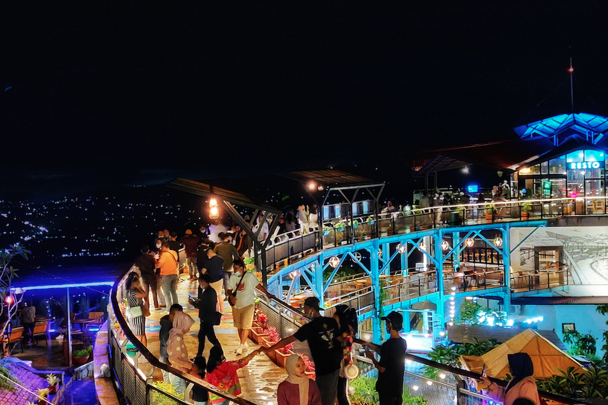 Image of 3D Majestic Merapi & Coastal Cliffs Experience