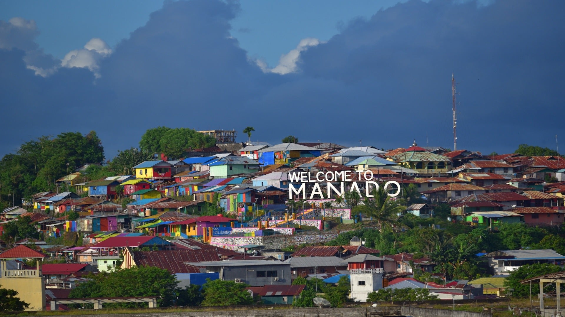 Image of 6D Manado & Tomohon Highlights: Tarsiers, Volcanoes & Bunaken
