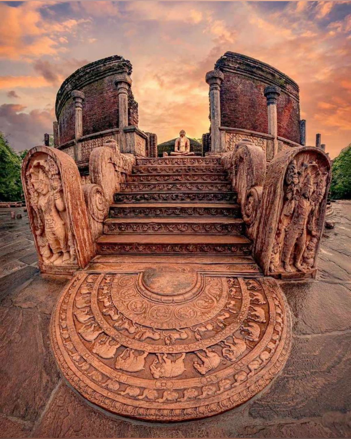 Golden Triangle to Coast: 7-Day Sri Lanka Discovery Tour