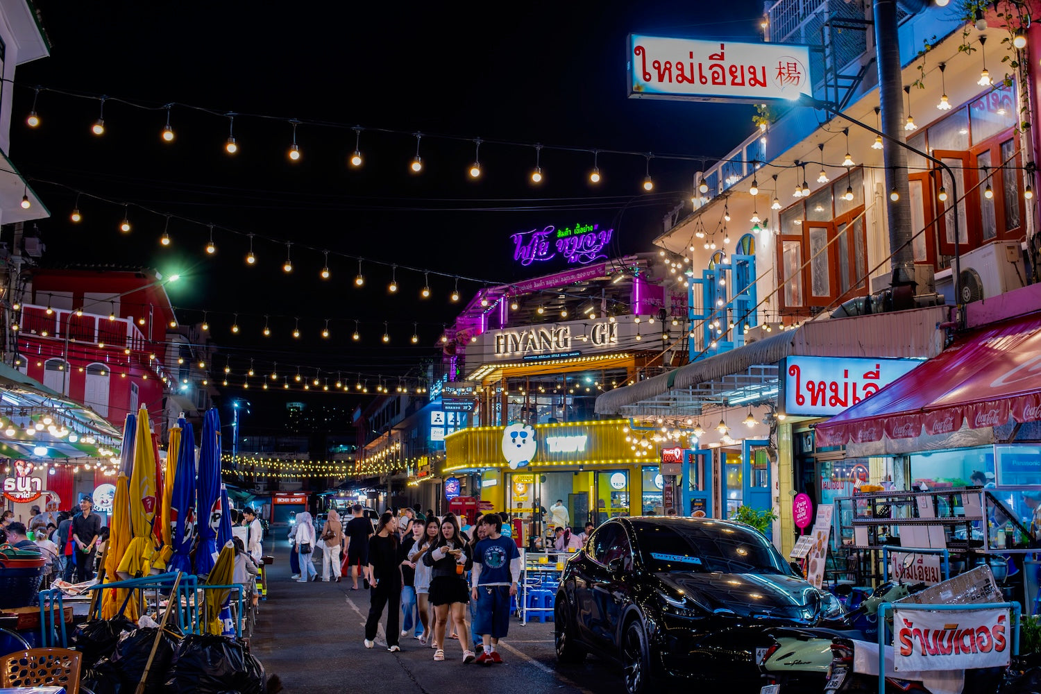 Image of From Street Bites to Skyline Views: Banthat Thong Foodie Walk