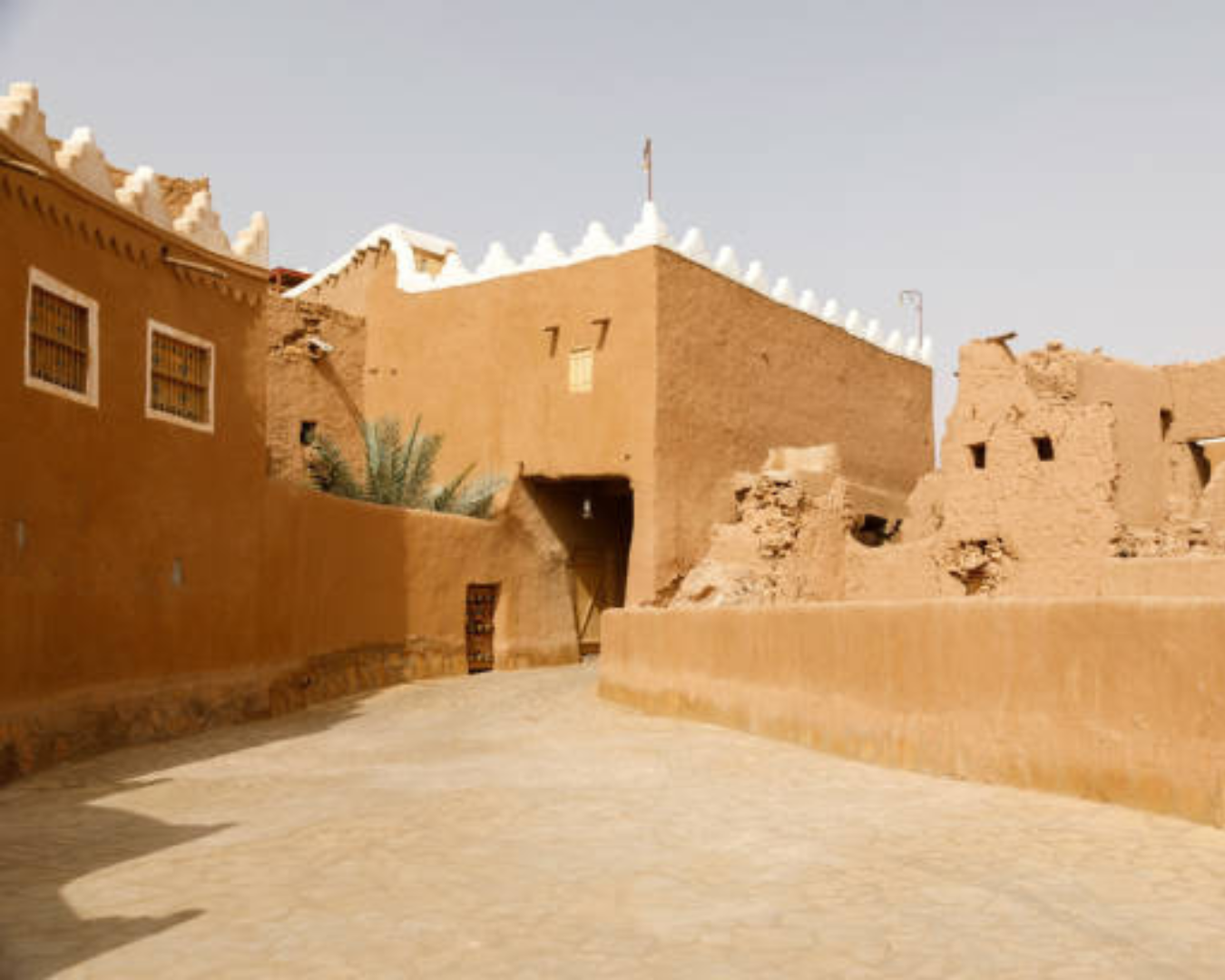 Image of Riyadh Cultural Road Trip — Lake Prodan, Ushaiger, Shagra & Salt Treatment