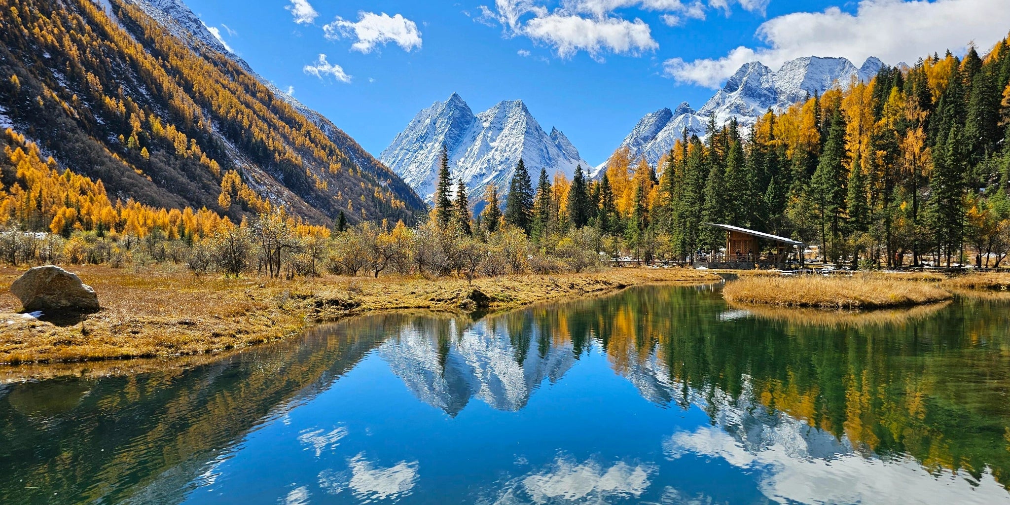 Image of 5-Day Western Sichuan Highlights Tour: Mt. Siguniang, Moshi Park
