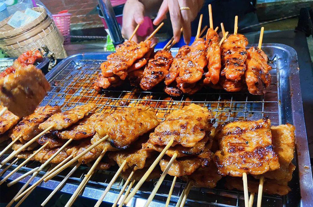 Image of Bangkok Night Food Tour By Tuk-Tuk