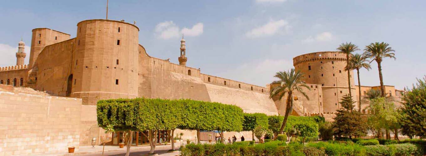 Hurghada to Cairo 2-Day Bus Tour – Sphinx, Tutankhamen & Saladin Citadel