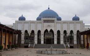 Image of Beyond the Steppe: Heritage and Nature in Tajikistan & Uzbekistan