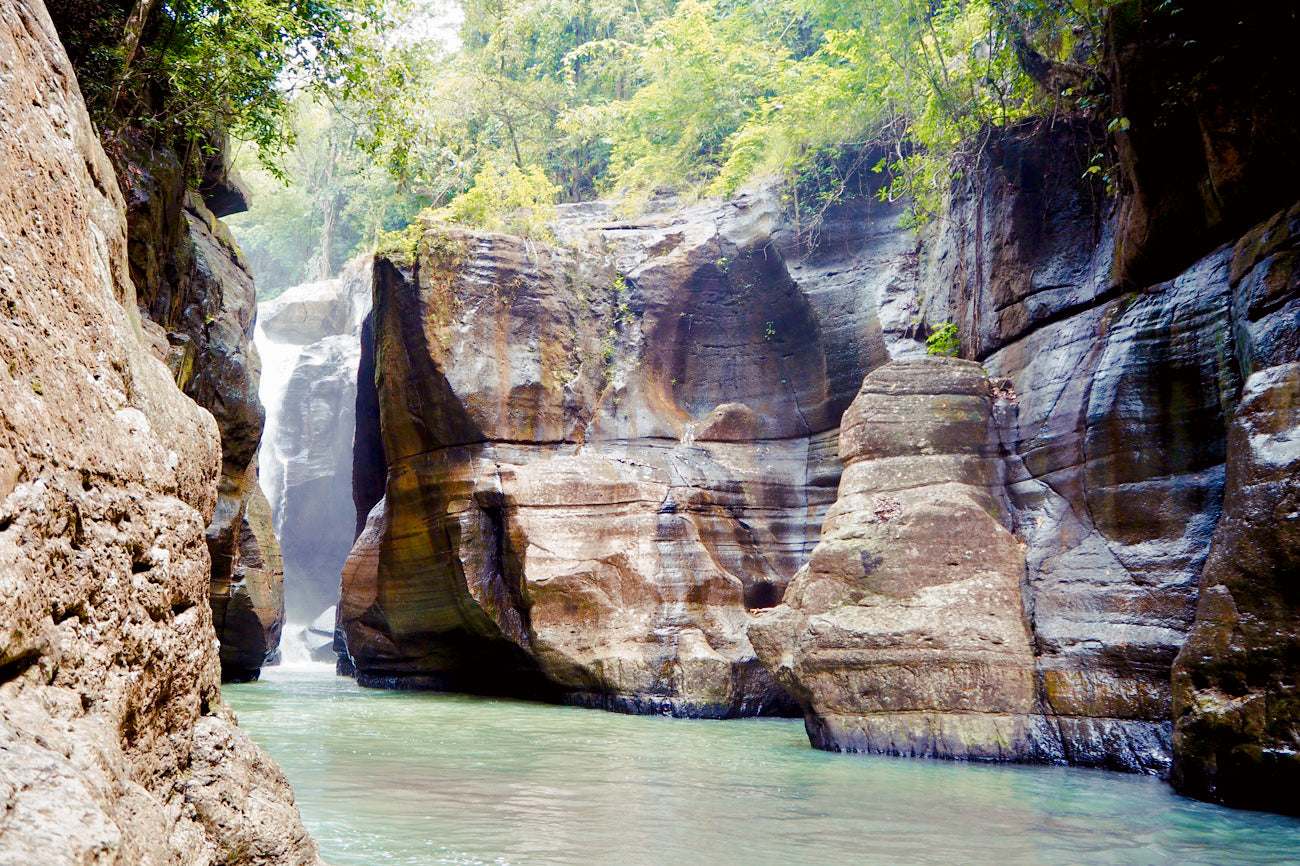 Flores Hidden Wonders: Kelimutu Lake & Wologai Village Day Tour