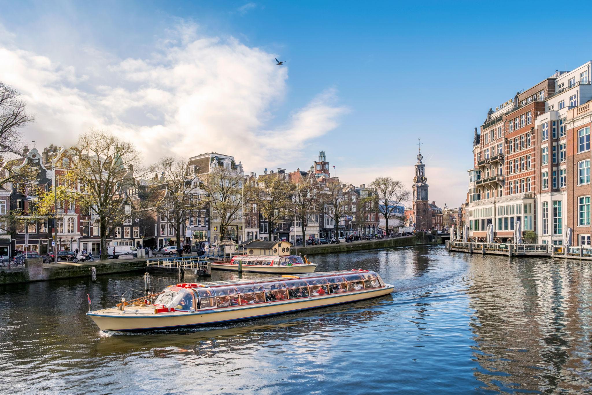 Image of Cultural Wonders of Western Europe: 5 Days in Paris, Brussels & Volendam