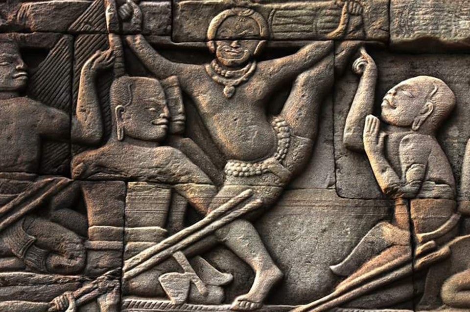 Cambodia 2-Day Lost Temples: Angkor, Koh Ker & Beng Mealea