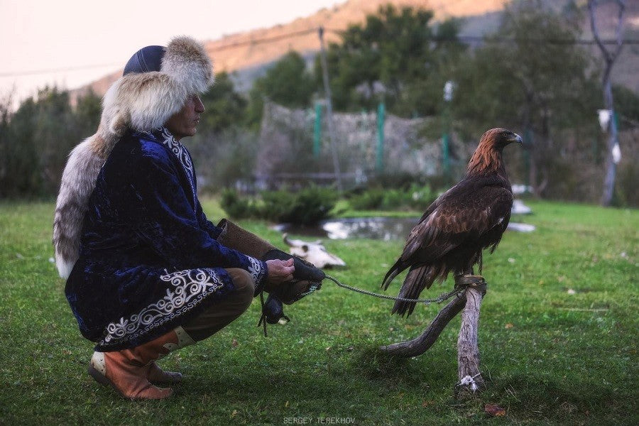 From Canyons to Cathedrals: An 11-Stop Journey Through South Kazakhstan