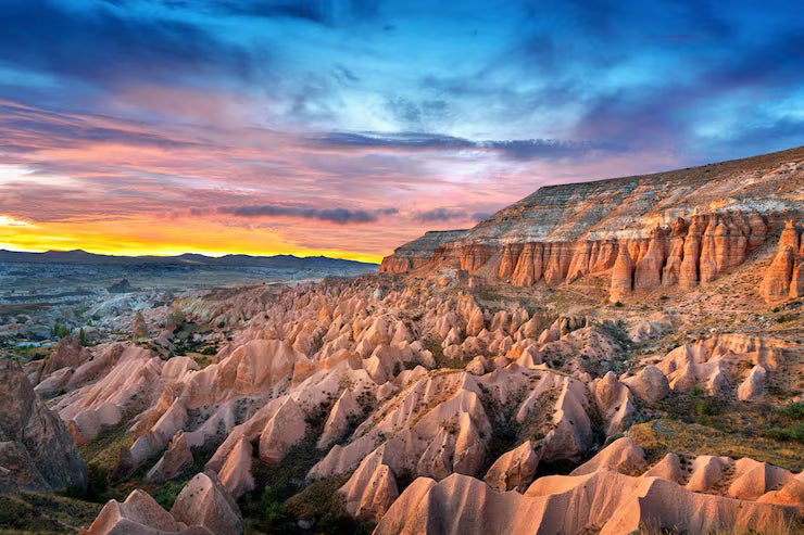 Image of Cappadocia 3-Day Private Tour from Istanbul with Tuz Lake and Fairy Chimneys