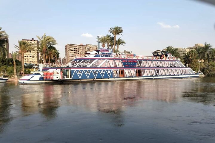 Luxury Lunch Cruise on the Nile — Cairo Daytime Cruise Tour