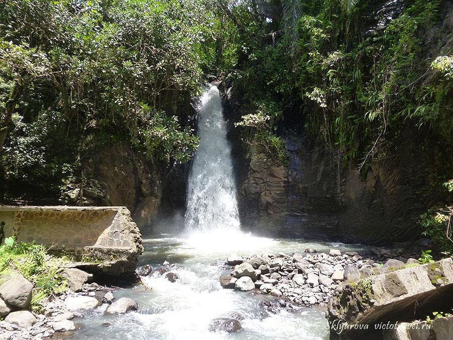 Image of Flores Hidden Wonders: Kelimutu Lake & Wologai Village Day Tour
