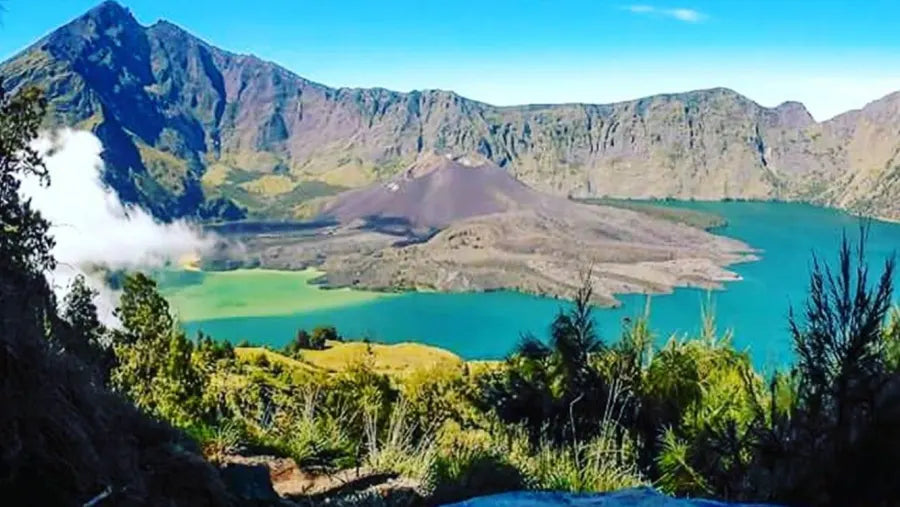 Tropical Lombok Escape 3D2N – Pink Beach, Waterfalls & Cultural Treasures