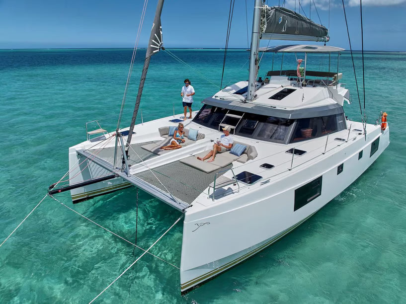 Heavenly Escape to Île aux Cerfs – Luxury Catamaran Cruise with BBQ Lunch