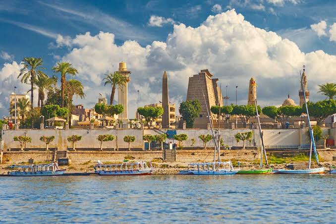 Image of Luxor Carriage Tour – Traditional Ride, Markets & Nile Riverside
