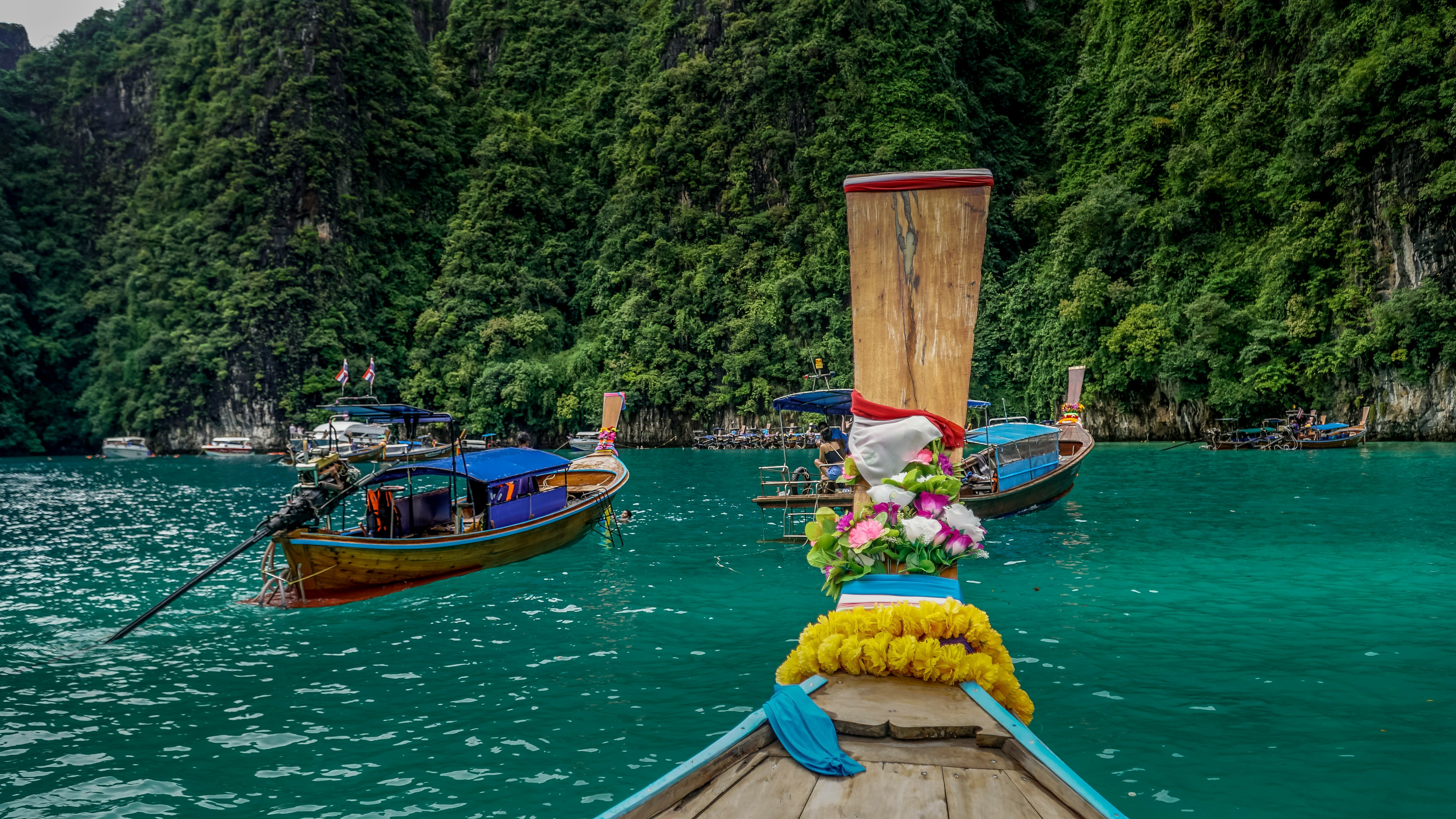 Image of Krabi Half Day Pemium Speed Boat 01: 4 Island Hopping Adventure