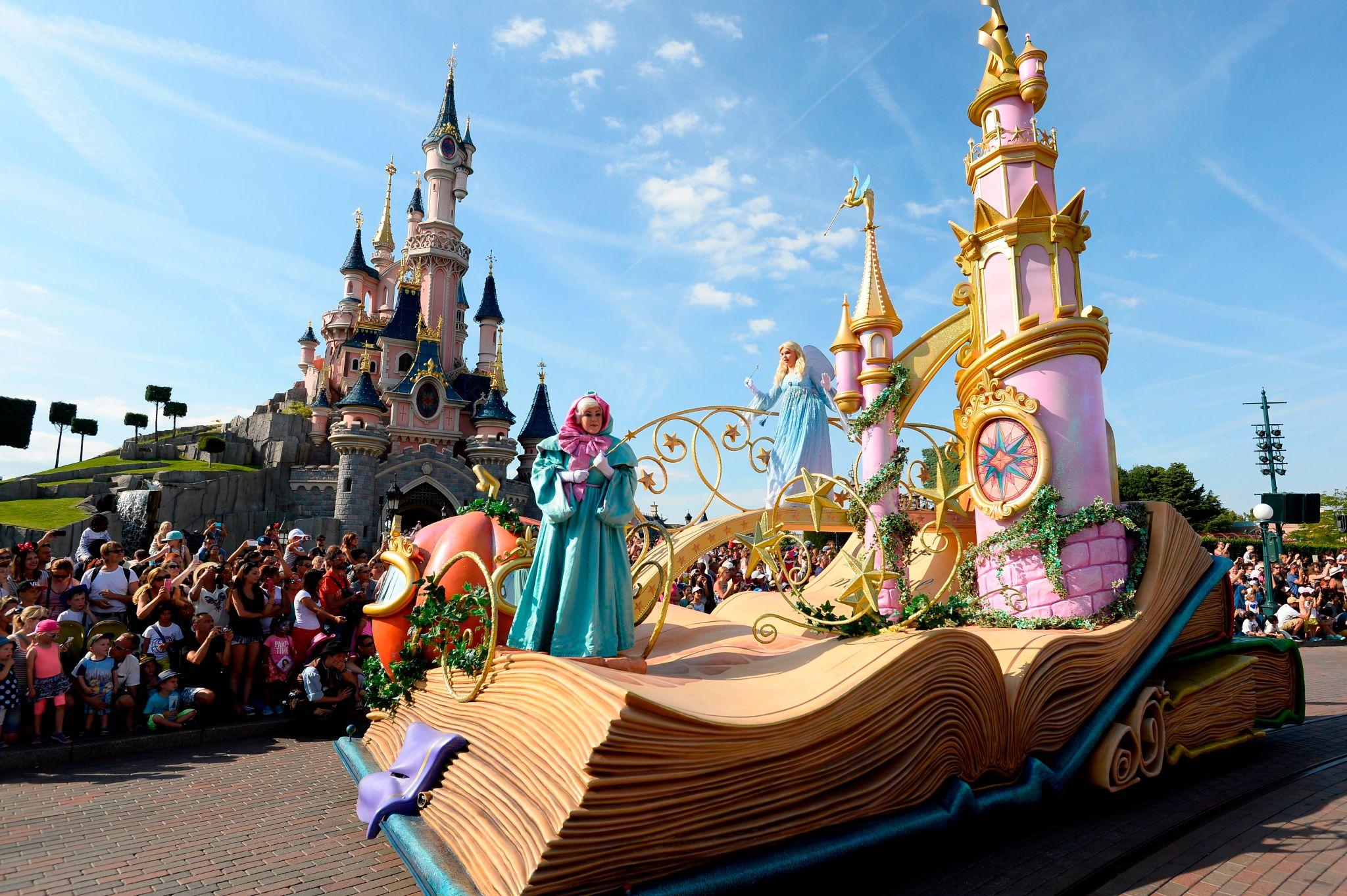 Image of 5 Days Panoramic Paris & Disneyland Private Tour