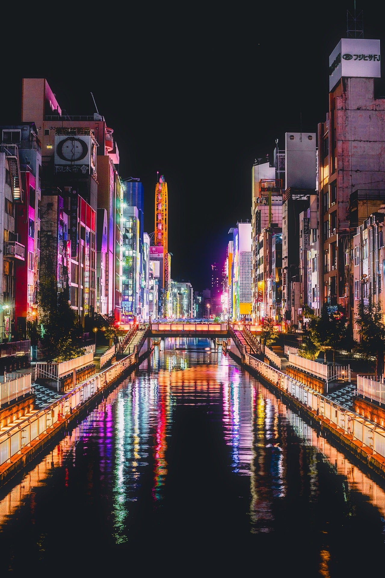Osaka City Highlights: Castle, Dotonbori & Muslim-Friendly Lunch
