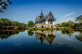 Bangkok: Train & Floating Market with Ancient City Tour