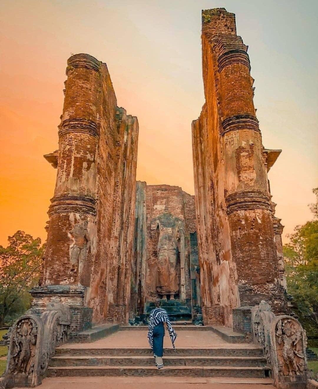 Image of Golden Triangle to Coast: 7-Day Sri Lanka Discovery Tour