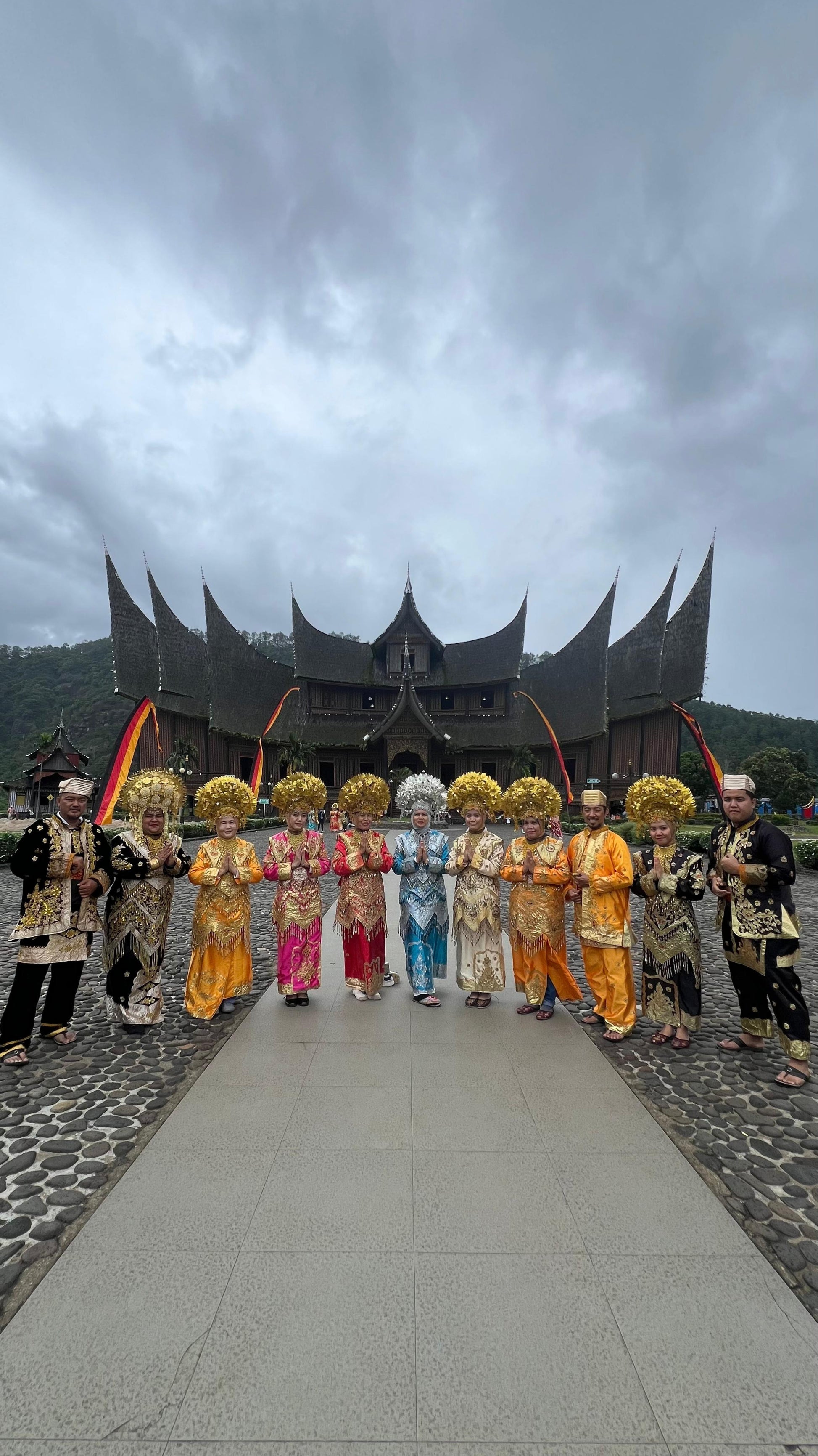 Enchanting Minangkabau: 4-Day Bukittinggi & Padang Private Tour