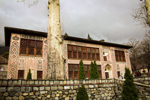 Caucasus Dreamscape: Azerbaijan & Georgia in 9 Unforgettable Days
