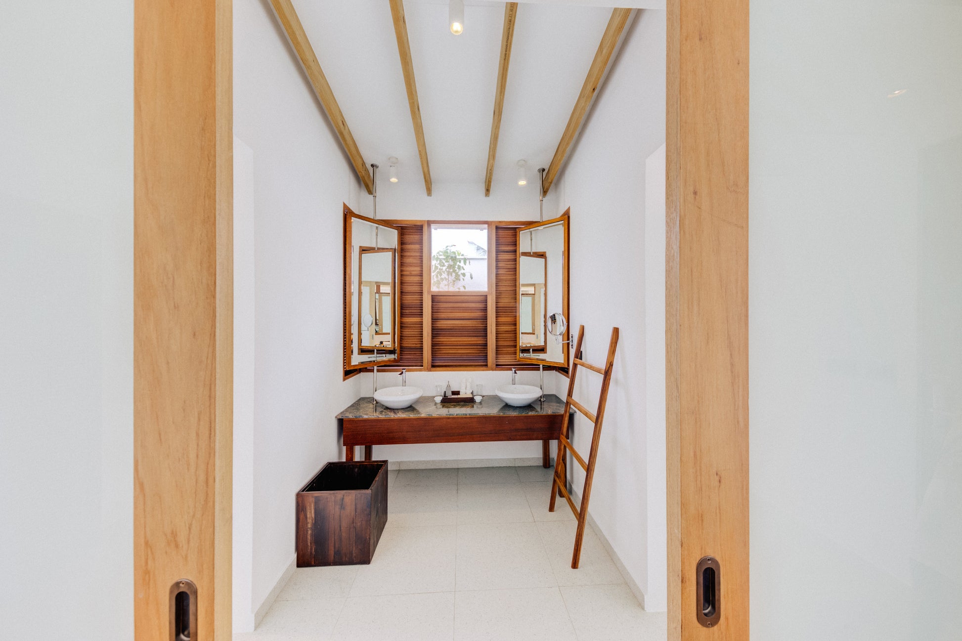 6 Nights Maldives Paradise: Escape to Cinnamon Hakuraa Huraa - Beach Bungalow