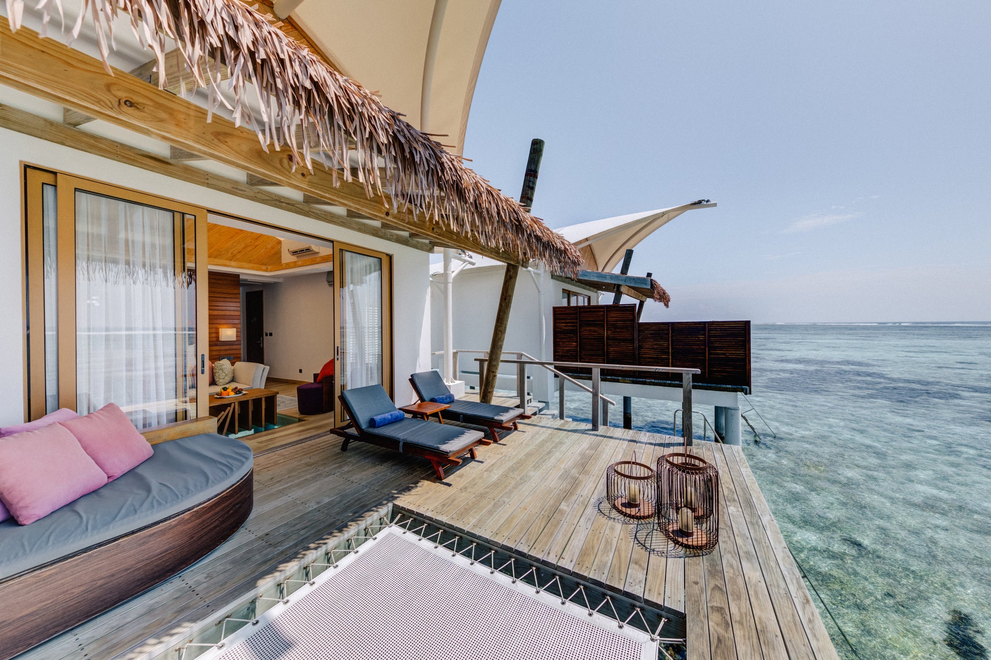 4 Nights Luxury Lagoon Retreat: Discover Cinnamon Hakuraa Huraa - Water Bungalow