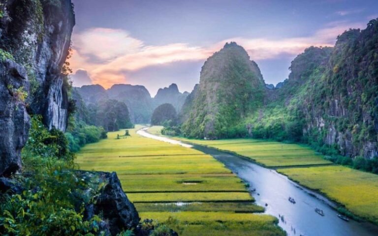 Cultural and Natural Treasures: 5 Days in Hanoi, Halong Bay, Bai Dinh, and Trang An [4* Hotel]