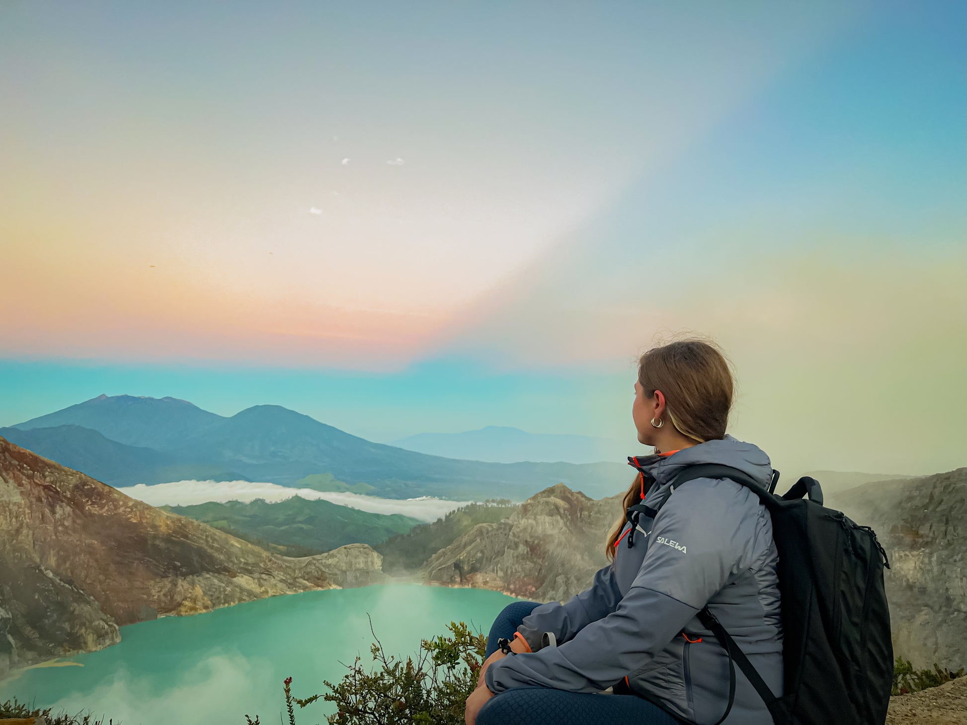 3D2N Bromo Ijen Adventure: Sunrise, Sea of Sand & Blue Fire Experience (From Surabaya or Malang)