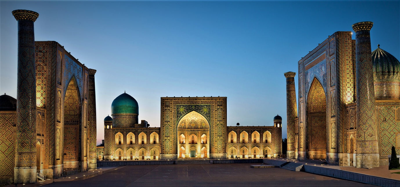 Image of Legends of the Silk Road: From Ancient Empires to Living Traditions