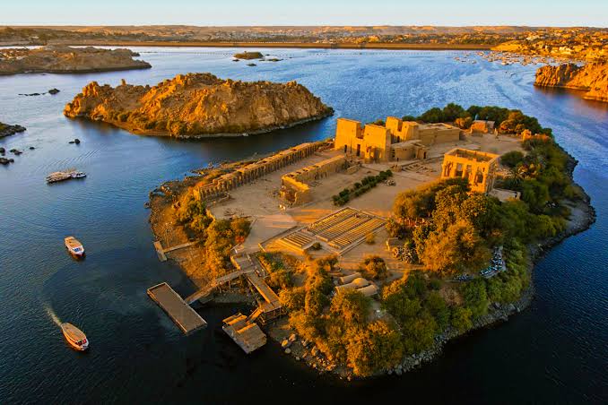 Image of Aswan to Kom Ombo & Edfu Excursion — Nile Temples & Ancient Myth