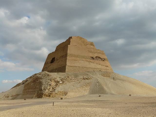 Image of El Fayoum Pyramid Day Trip — Hawara, Lahun & Meidum
