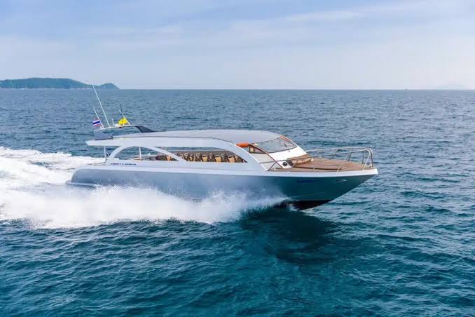 Image of Krabi Full Day Premium Speed Boat 10: 6 Island Hopping Adventure