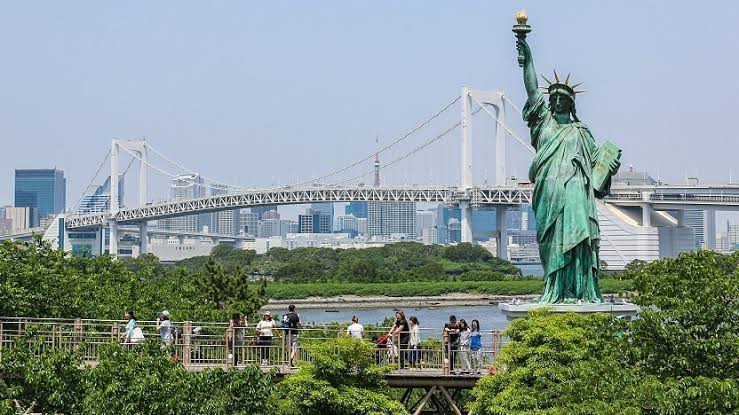 Image of 6D Iconic Japan: Skytree, Mount Fuji Views & Kyoto Temples Tour