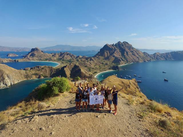 Image of Private Komodo Sailing Adventure – 2 Days 1 Night Family Escape