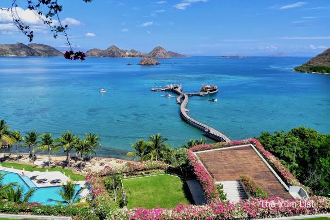 Image of Labuan Bajo Day Tour – Goa Rangko, Waecicu Beach & Sunset Hill