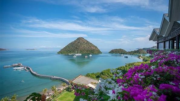 Image of Labuan Bajo Day Tour – Goa Rangko, Waecicu Beach & Sunset Hill
